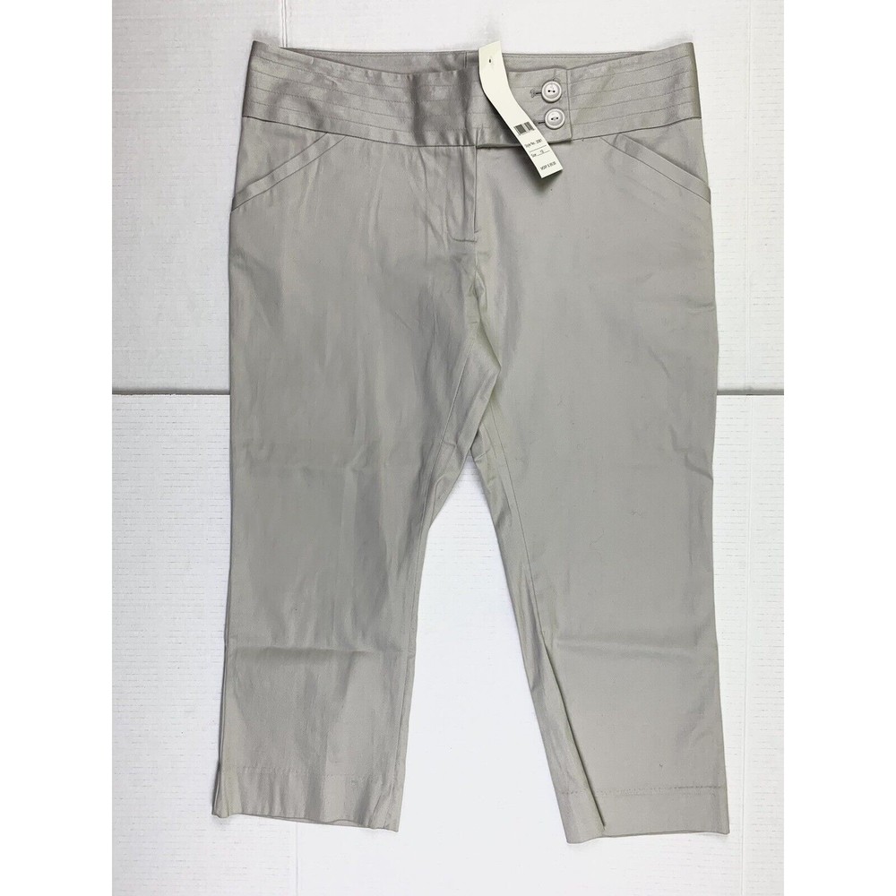 NWT Contemporary Edge Women’s 12 (36x22) Capri Light Khaki Pants Career ($89)